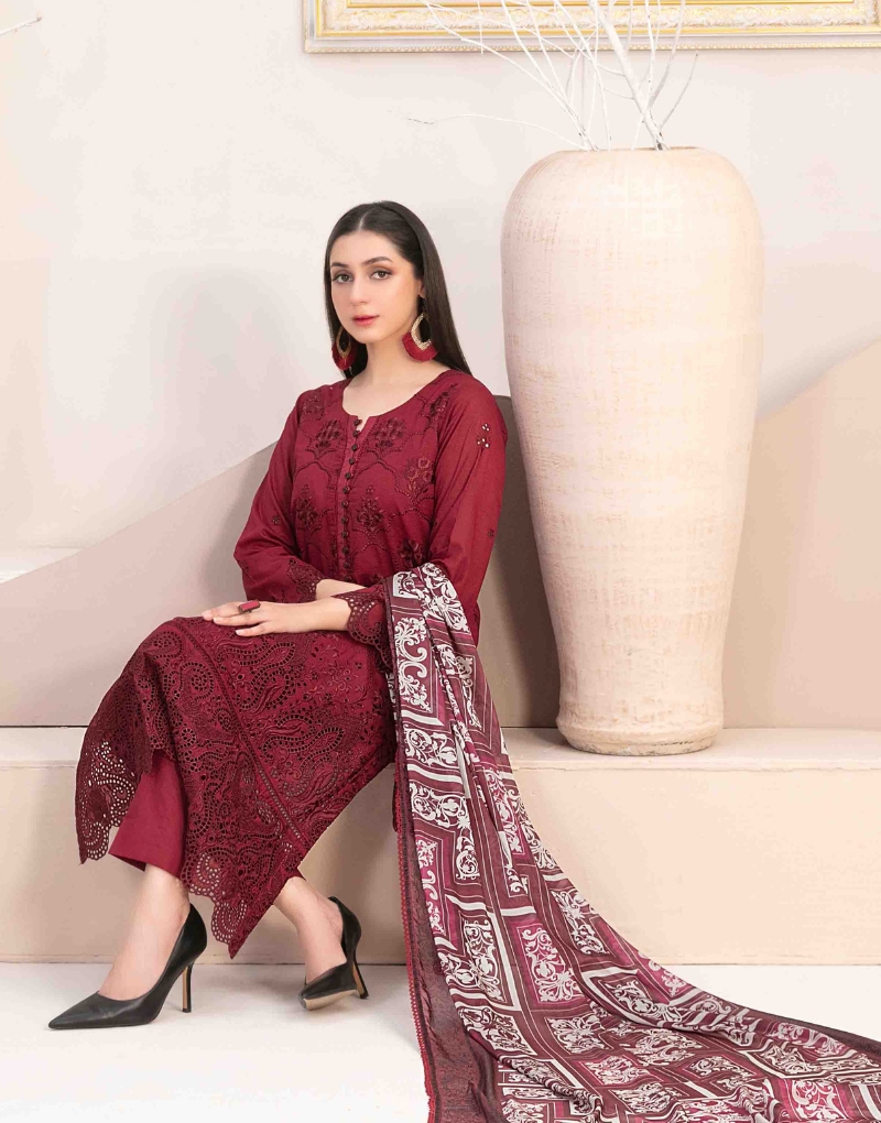 Pakistani ready to wear suits in marron color